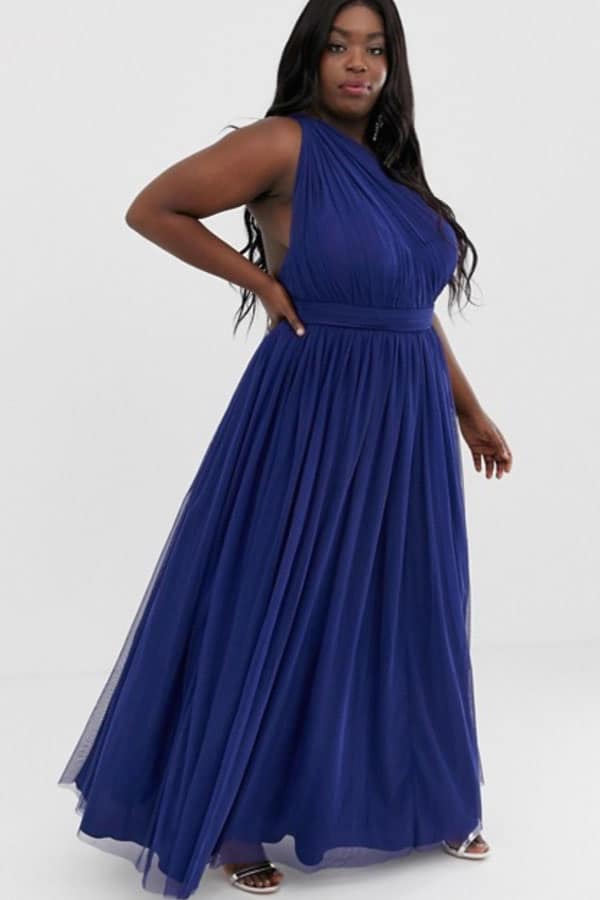 Tenue de mariage : Robe longue grande taille