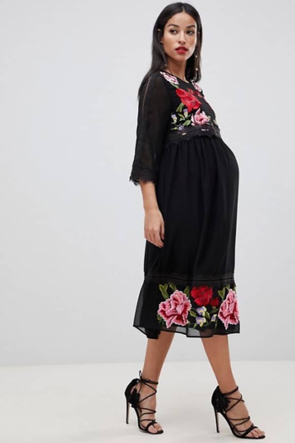 Tenue de mariage : Robe brodée de grossesse ASOS