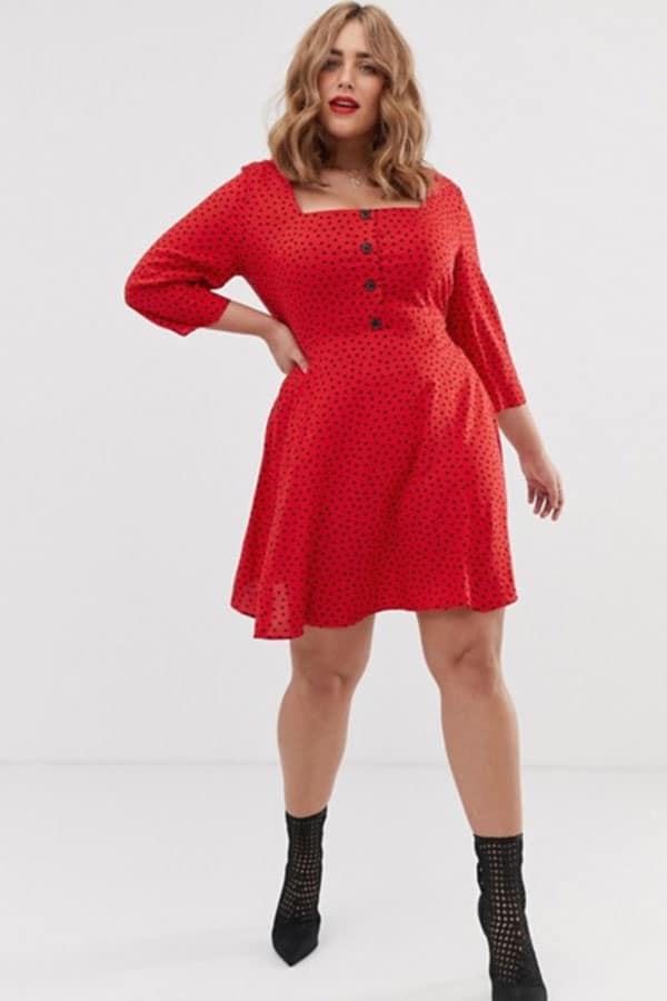 Mode grande taille : robe rouge